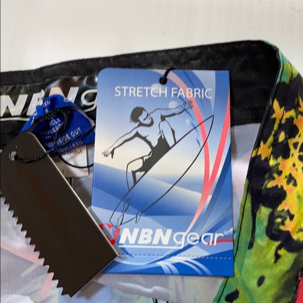 NBN Gear All-Day Floral Board Shorts 34 waist NWT - Picture 10 of 11